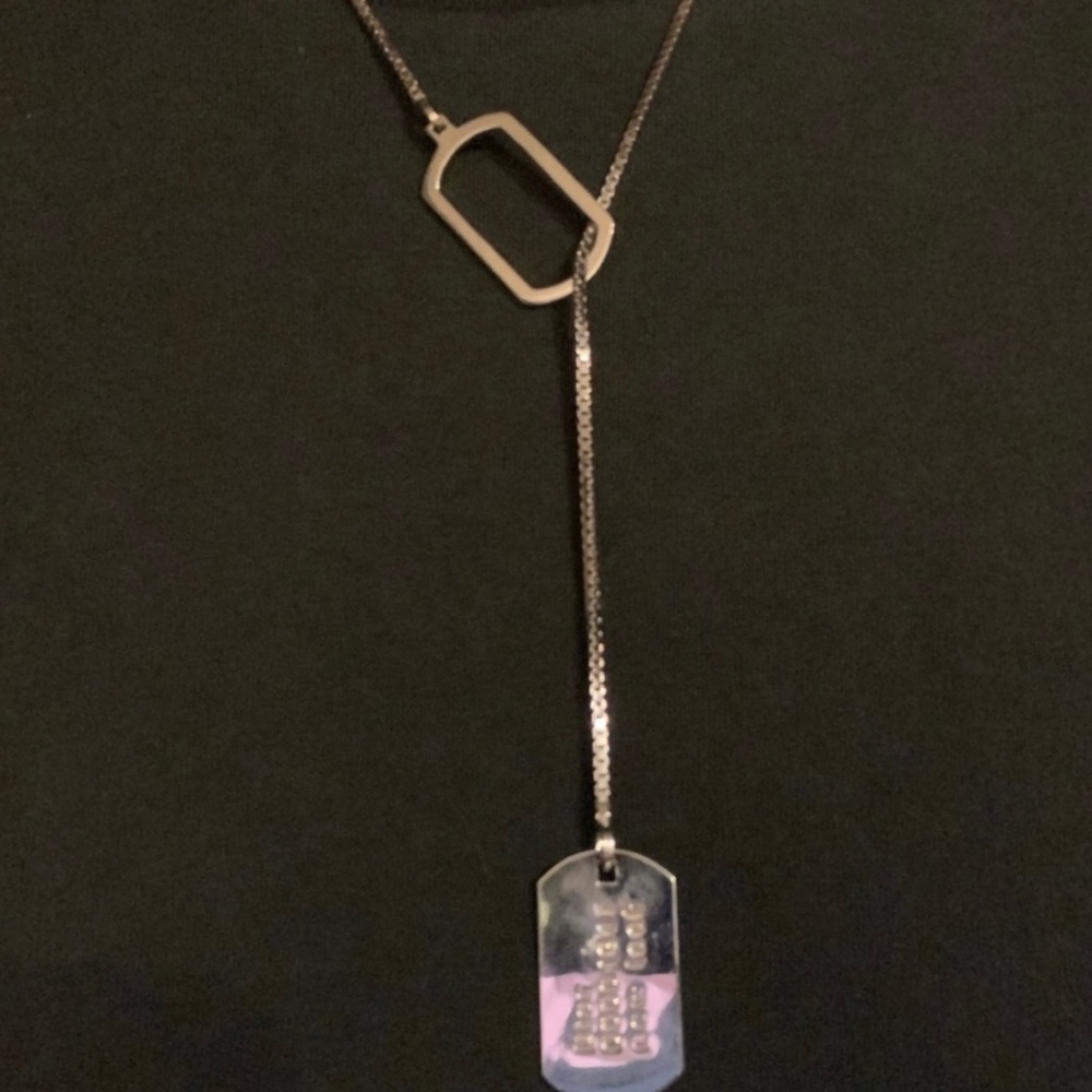 Dior dog tag necklace - Picture 8 of 8